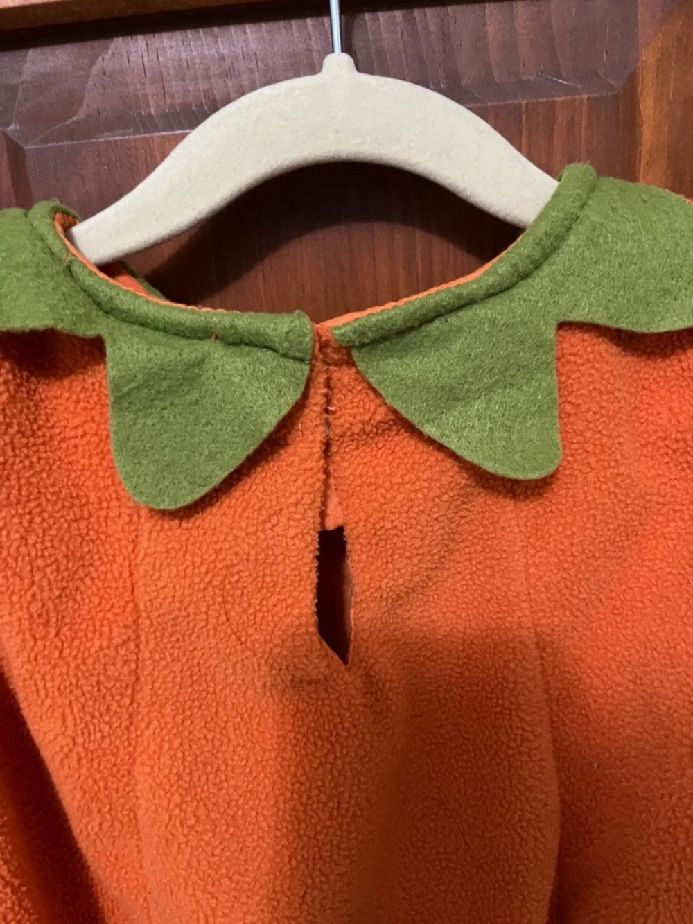 Pottery Barn Kids Orange Pumpkin Costume with Green Collar and Hat | Sz. 12-24m - Picture 7 of 14